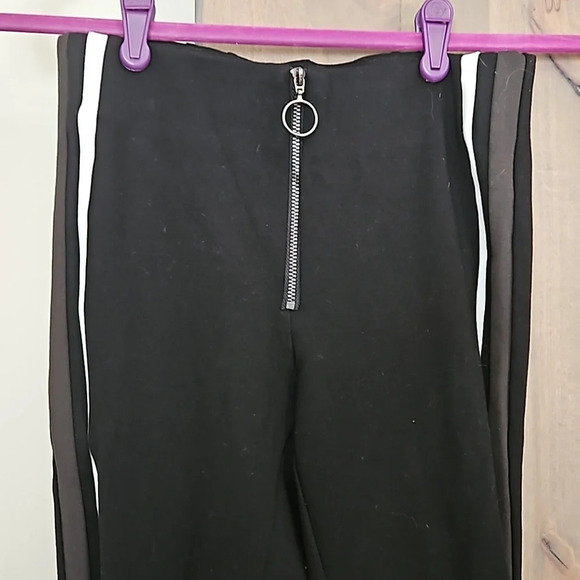 ZARA Black/striped stretch skinny pants. Size small - Picture 7 of 10